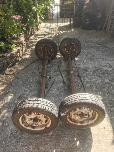 Twin axle trailer - , /