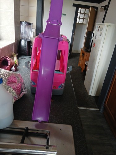 Barbie campervan - barbie,
