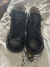 Piedro Boots Kids Size 26 Uk 8.5 Excellent Condition Small Mark On Front See Pic