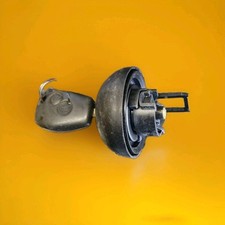 RENAULT CLIO Mk2  LOCKING FUEL CAP WITH 1 KEY 1998 To 2009 