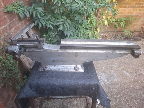 Drummond type lathe bed - m,