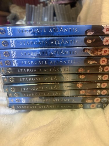 Stargate atlantis series - tv,