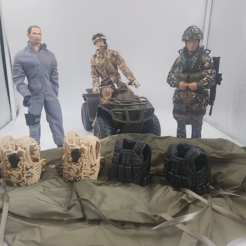 Forces action figures x 3 - h,