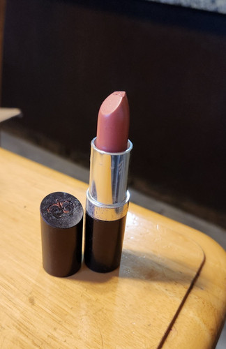 Rimmel london lasting finish - london,
