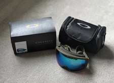 OAKLEY FLIGHT TRACKER M SNOW
