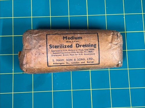 Sealed medium sterile dressing - medium,