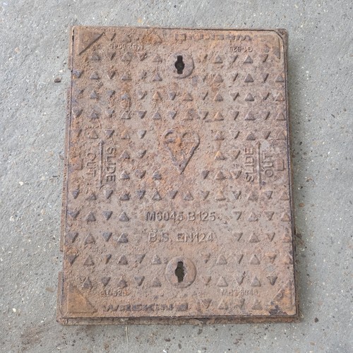 Cast iron manhole - cast, &