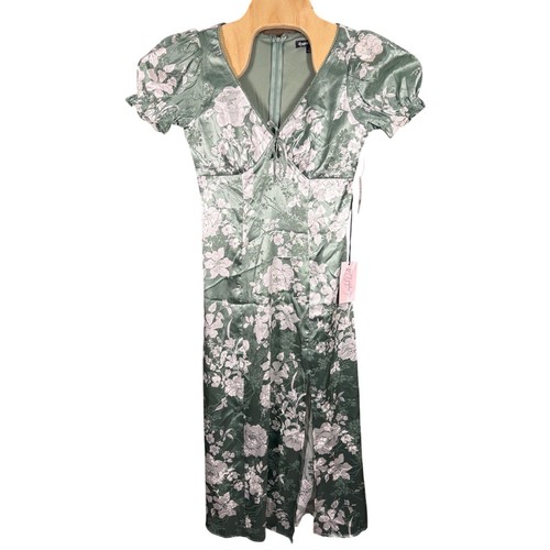 Crystal doll sage green floral - sage,