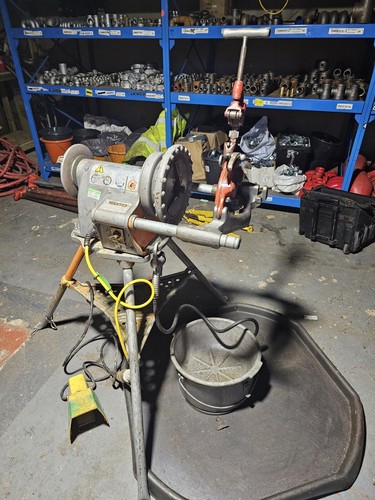 Ridgid 300 pipe threading - pipe,