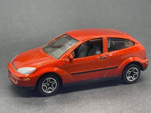Matchbox 1999 ford focus - focus, with