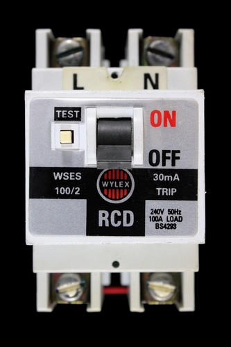 Wylex 100 amp - amp, double