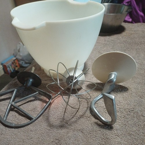 Kenwood chef mixer - chef, attachments