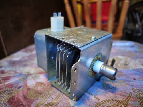 Microwave magnetron witol - magnetron,