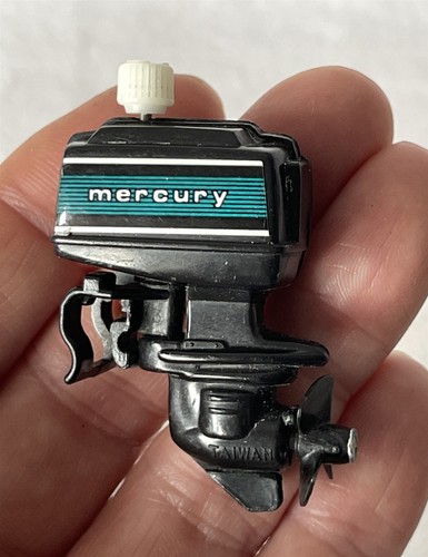 Vintage plastic wind tomy - up,