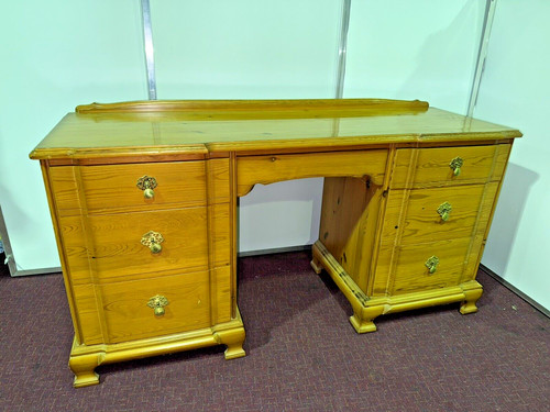 Pine desk dressing - desk/dressing, table