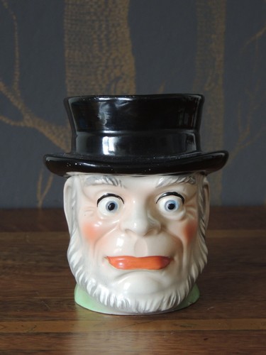 Pottery head character - head,