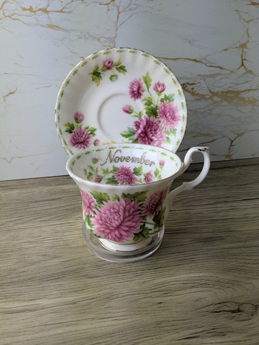 Royal albert bone china - royal,