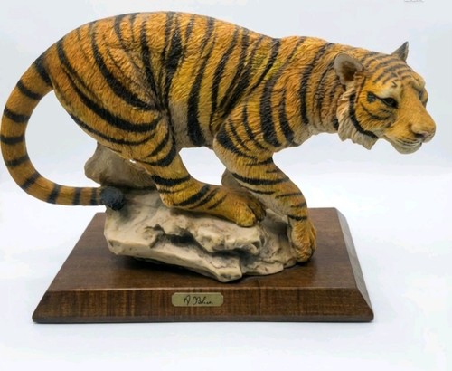 1993 dear auro - 1993, tiger