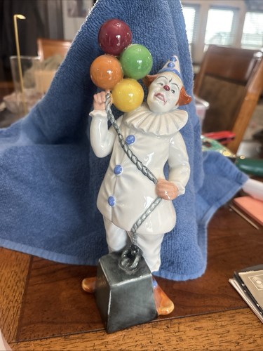 Royal doulton balloon clown - royal,