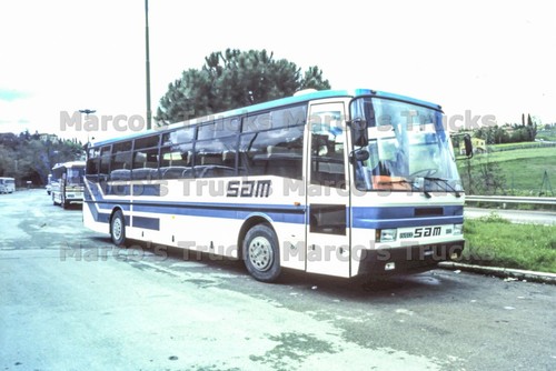 Truck photo iveco 370 minibus - truck,