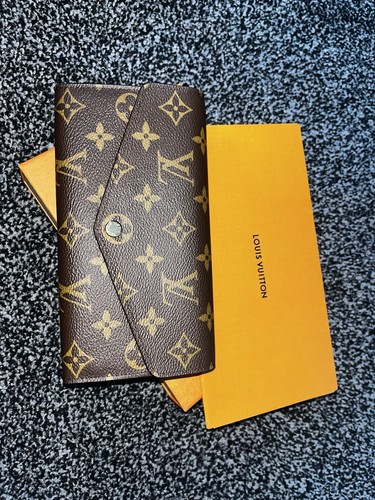 Louis vuitton wallet sarah - louis,