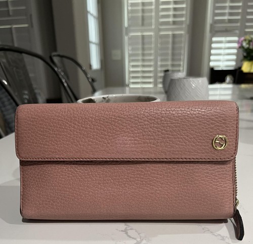 Gucci pebbled calfskin - gucci,