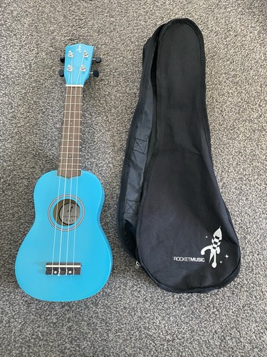 Rocket music ukulele - music, blue