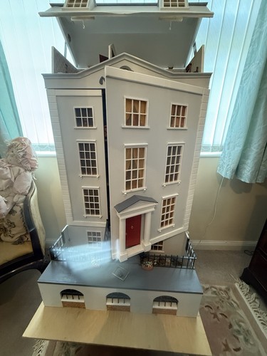 Fabulous 1990 four story - fabulous,