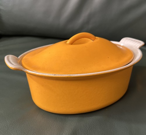 Vintage creuset cast - le, 22