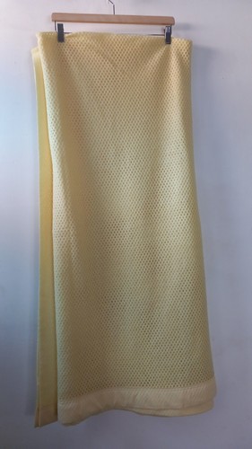 Vintage 70s lemon yellow