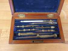 Antique mahogany cased set - mahogany,