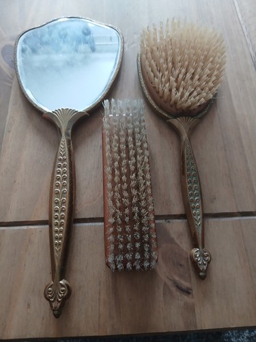 Vintage brass vanity - vintage, good