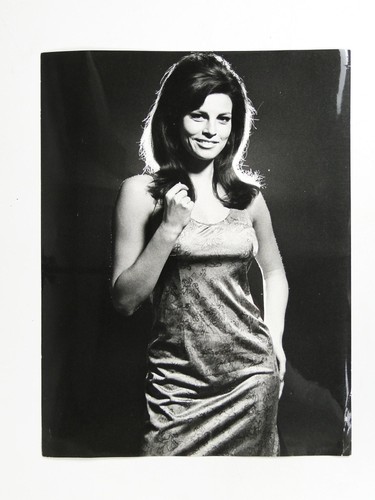 Raquel welch spotlight john - raquel,