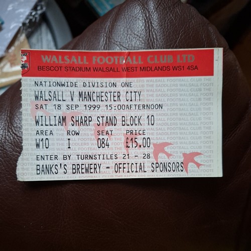 1999 walsall v manchester - walsall,