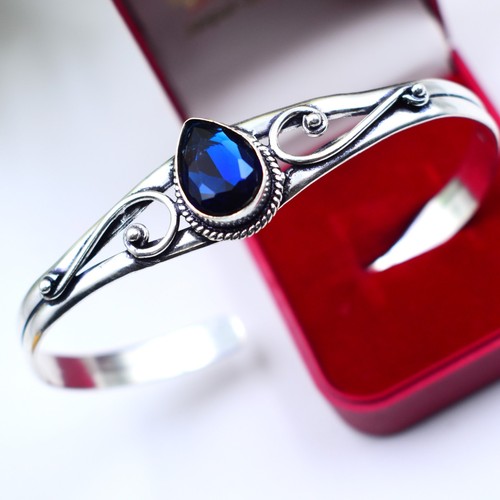 Blue tanzanite gemstone - blue,