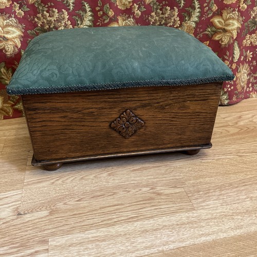 Vintage oak storage box - oak,