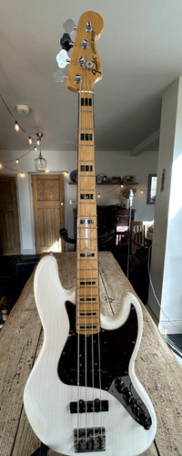 Fender deluxe jazz bass - fender,