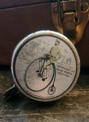 Vintage 1969 schwinn bicycle - schwinn,