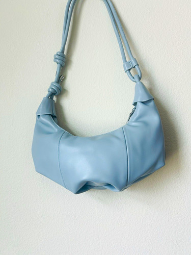 Light blue small crescent - blue,