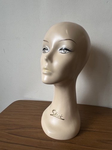 Vintage 1960 sleek swan - sleek’,