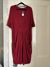 BNWT Ladies Jersey Drape Front