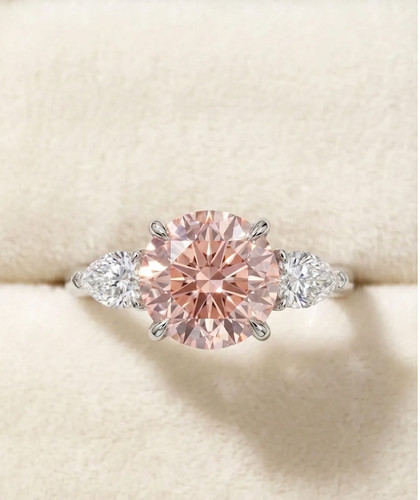 Fancy pink diamond ring - ring, round
