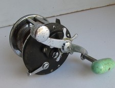 Vintage PENN Long Beach 60 Fishing Reel
