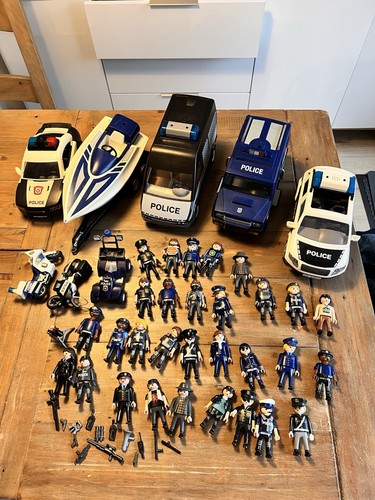 Huge playmobil police - huge,