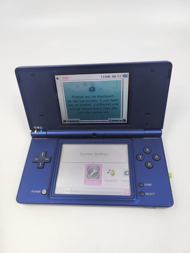 Nintendo dsi handheld console - dsi,