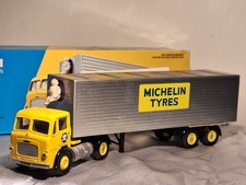 CORGI CLASSICS 1:50 LEYLAND BEAVER BOX TRAILER SET - MICHELIN TYRES 24701