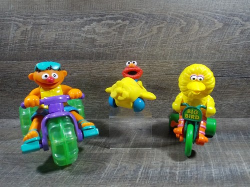 Sesame street lot big - street,