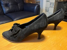 Vintage Options at Austin Reed