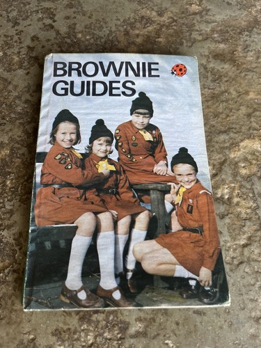 Brownie guides 1978 ladybird - guides,