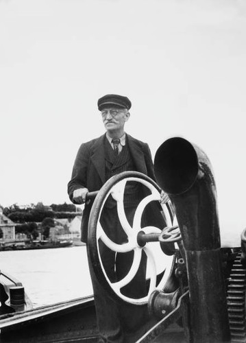 Sailor barge paris - a,